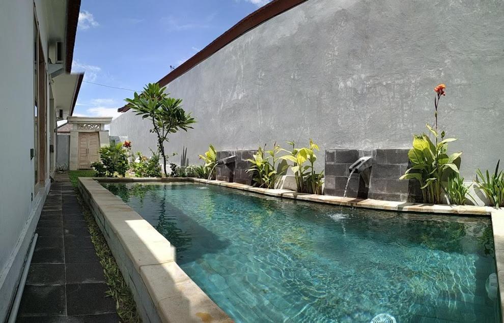 Villa Santika Banjar  Экстерьер фото